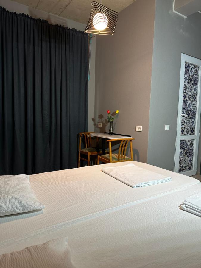 Nid Hotel Tbilissi Extérieur photo