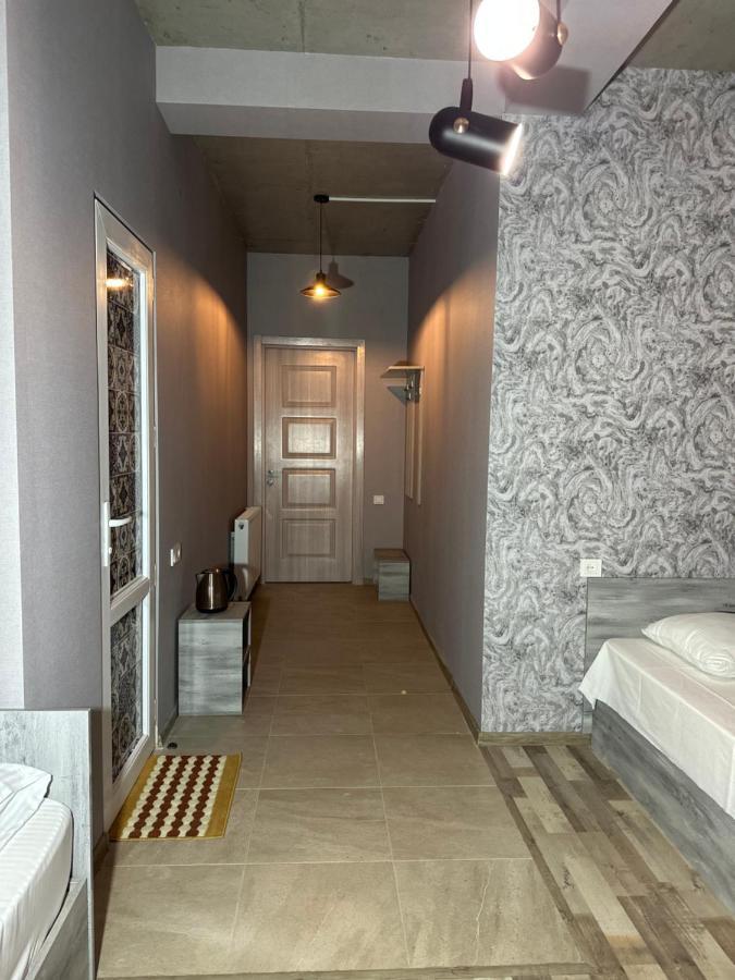 Nid Hotel Tbilissi Extérieur photo