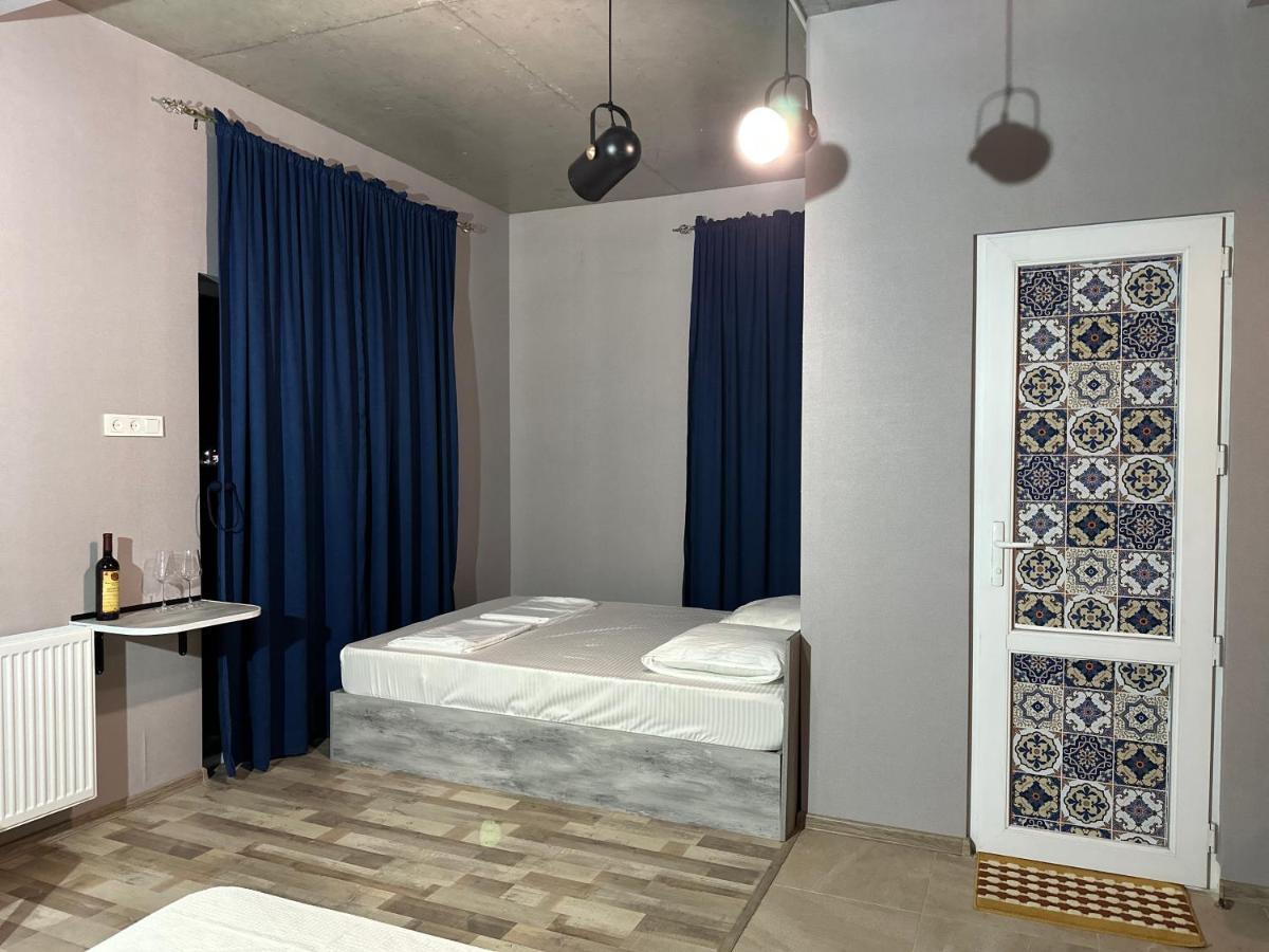 Nid Hotel Tbilissi Extérieur photo