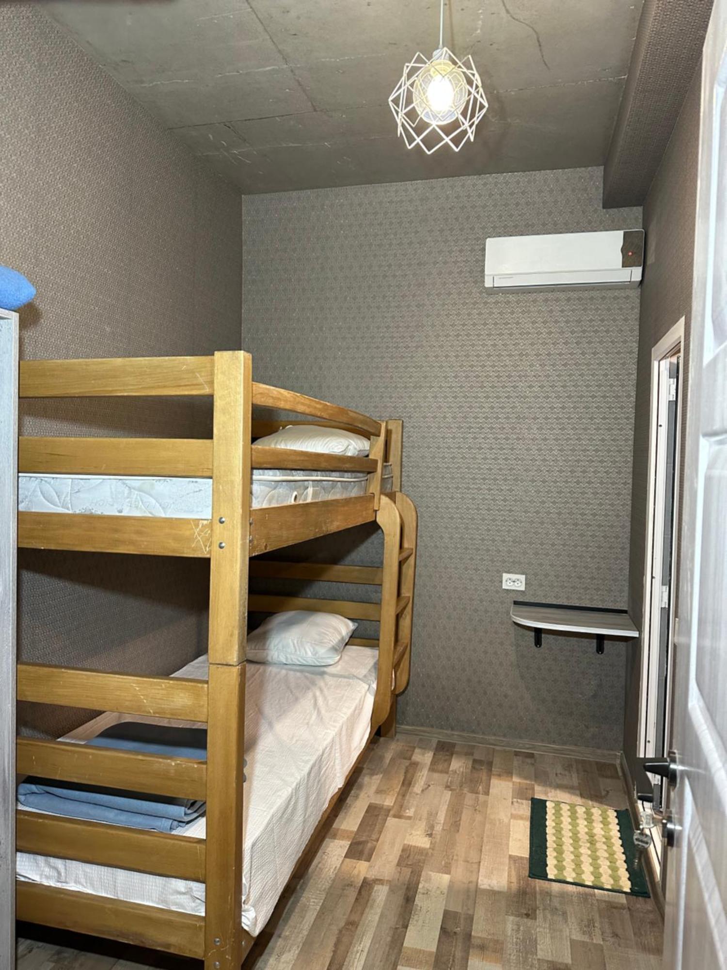 Nid Hotel Tbilissi Extérieur photo
